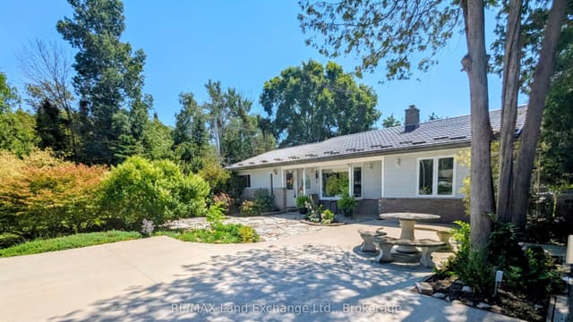 Detached at 15 North Cedar Lane, Kincardine, ON N0G 2T0