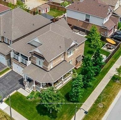 Detached at 71 Cauthers Crescent, New Tecumseth, ON L9R 0L2