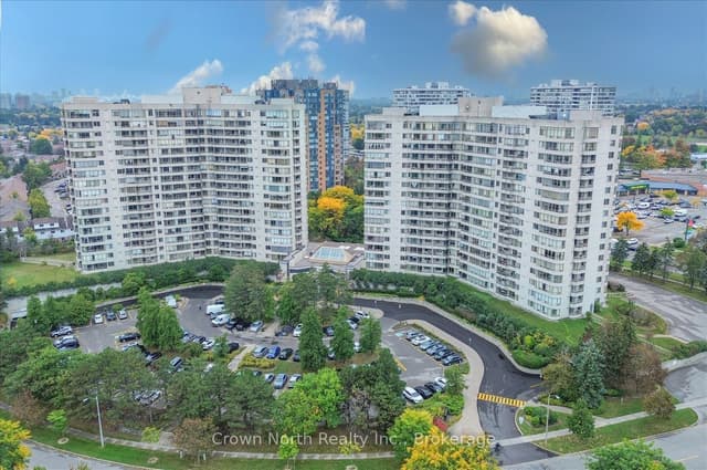 Condo Apartment at 150 Alton Towers Circle 306, Toronto, ON M1V 4X7, Toronto E07