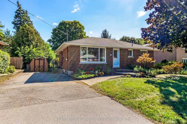 Detached at 224 Fifth Avenue, Woodstock, ON N4S 2G1