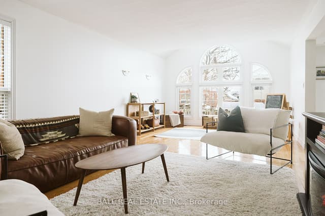 Detached at 66 Highlands Crescent, Collingwood, ON L9Y 5H3