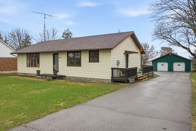 Detached at 425 Bloomfield Main Street, Prince Edward County, ON K0K 1G0