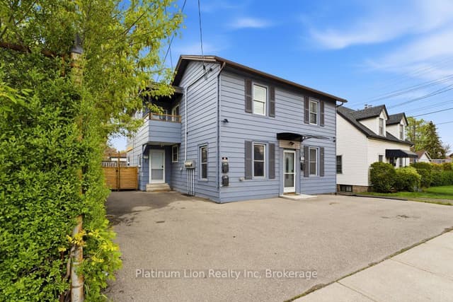 Duplex at 773 Lawrence Road, Hamilton, ON L8K 1Z7