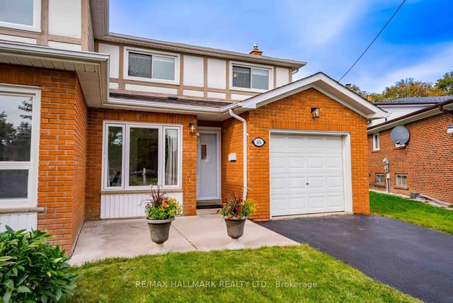 Semi-Detached at 65 Baroness Crescent, Toronto, ON M2J 3K4, Toronto C15