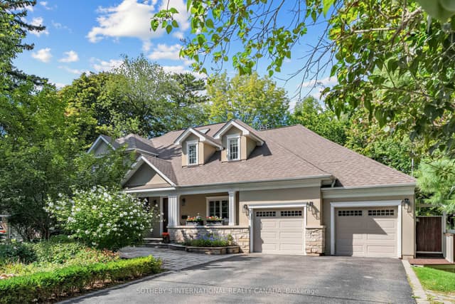 Detached at 407 Cairncroft Road, Oakville, ON L6J 4M8