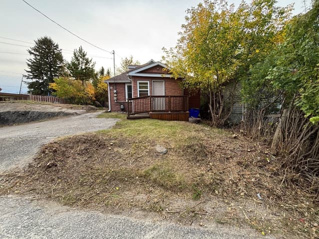 Detached at 6 Boundary Lane, Timmins, ON P0N 1G0