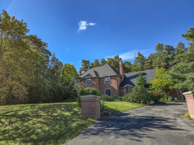 Detached at 2 Heron Trail, Whitchurch-Stouffville, ON L3Y 4W1