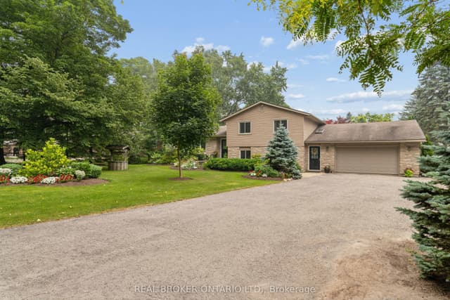 Detached at 7323 Sideroad 15, Rr1 Road, Mapleton, ON N0G 2K0
