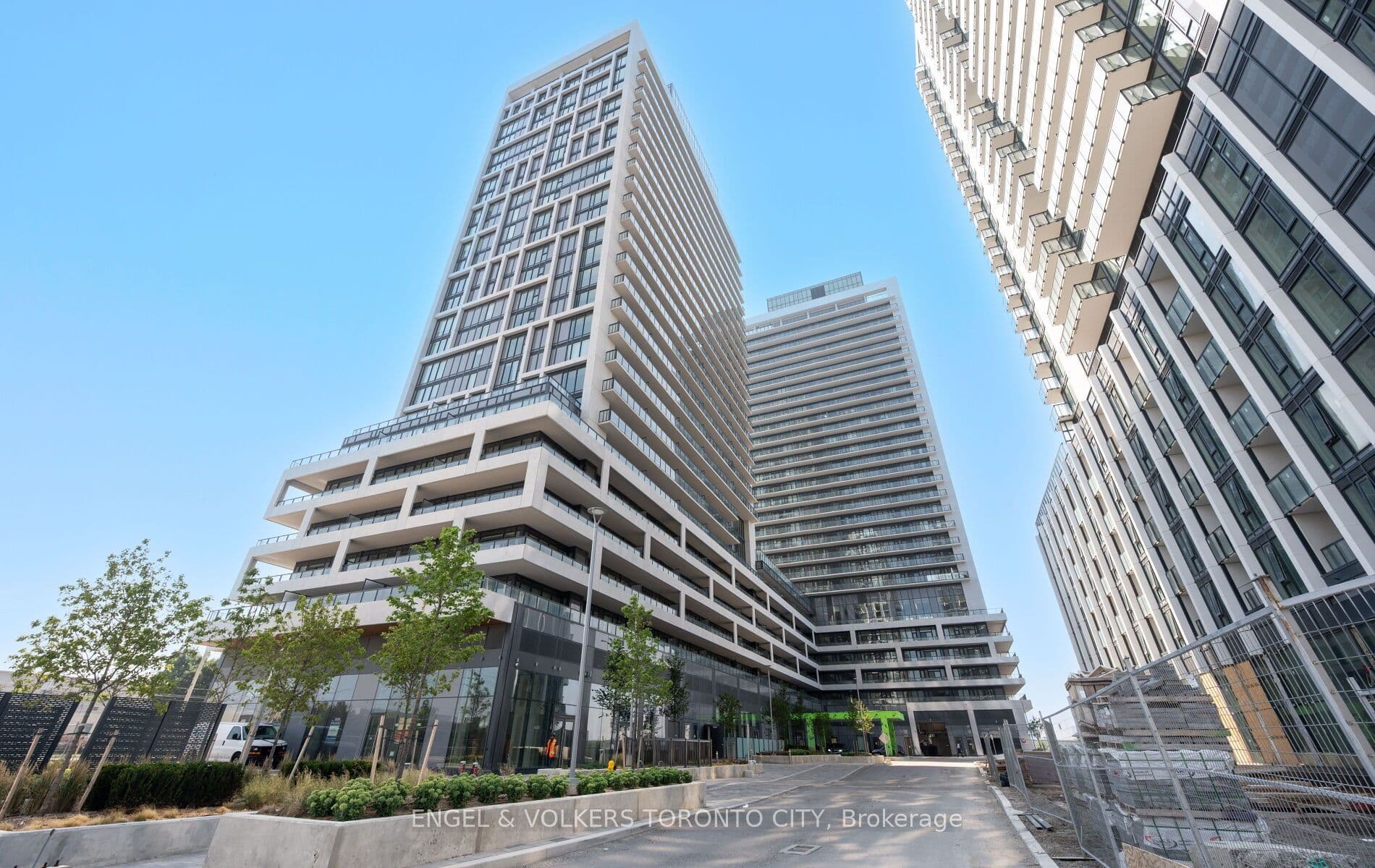 Suite 1603 · Floor 16, Unit 1603 · 8960 Jane St