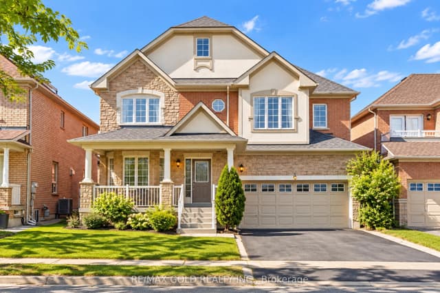 Detached at 4 AUSTRALIA Drive, Brampton, ON L6R 3E4