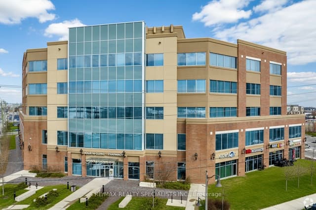 Office at 2525 Old Bronte Road 217, Oakville, ON L6M 4J2