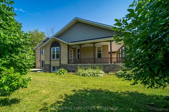 Detached at 2 Creighton Drive, Loyalist, ON K0H 2H0