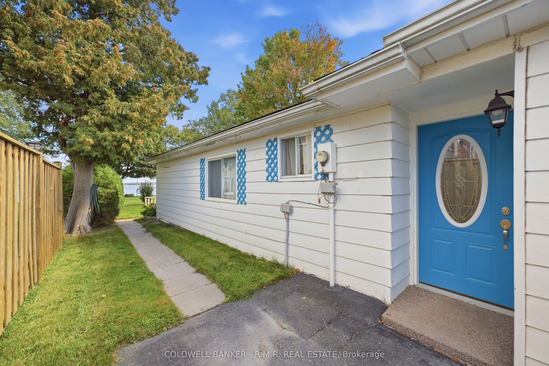 87 Edgewood Cres