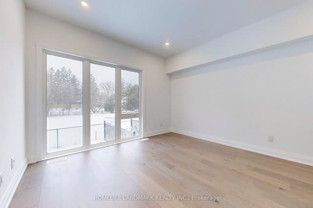 Semi-Detached at 22 Persica Street Lower, Richmond Hill, ON L4E 1L3