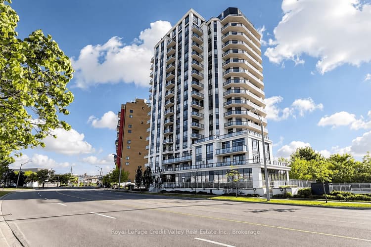 840 Queens Plate Drive