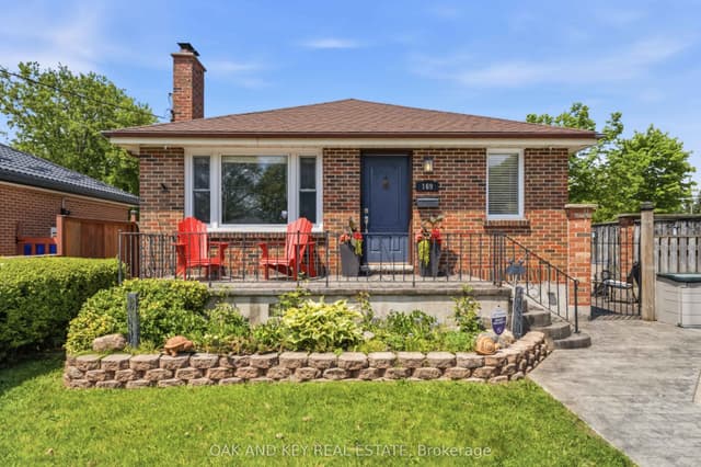 Detached at 169 Ellsworth Crescent, London East, ON N5W 1J5