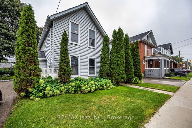 Duplex at 97 Adelaide Avenue E East, Oshawa, ON L1G 1Z2
