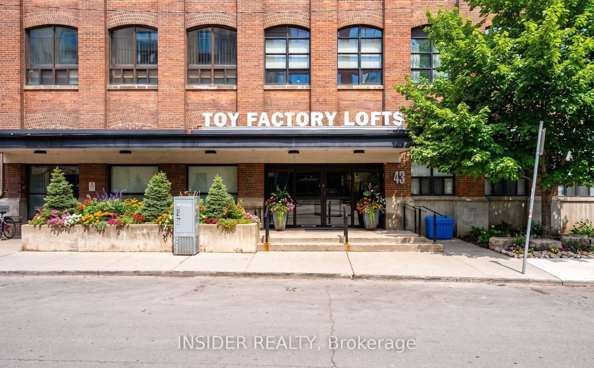 Suite 502 · Floor 5, Unit 502 · 43 Hanna Ave