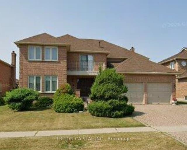 Detached at 30 Columbus Avenue, Vaughan, ON L4L 6V8