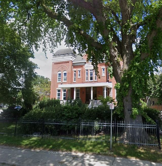 Investment at 317 Queen Street, Chatham-Kent, ON N7M 2H7