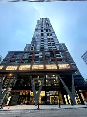 Suite 2011 · Floor 20, Unit 2011 · 108 Peter St