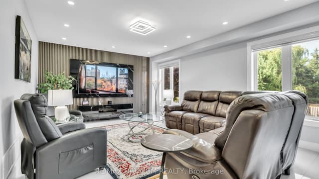 Detached at 82 Penbridge Circle, Brampton, ON L7A 2R1