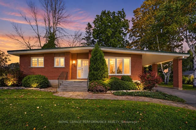 Detached at 2761 Ross Avenue, Cornwall, ON K6K 1E6