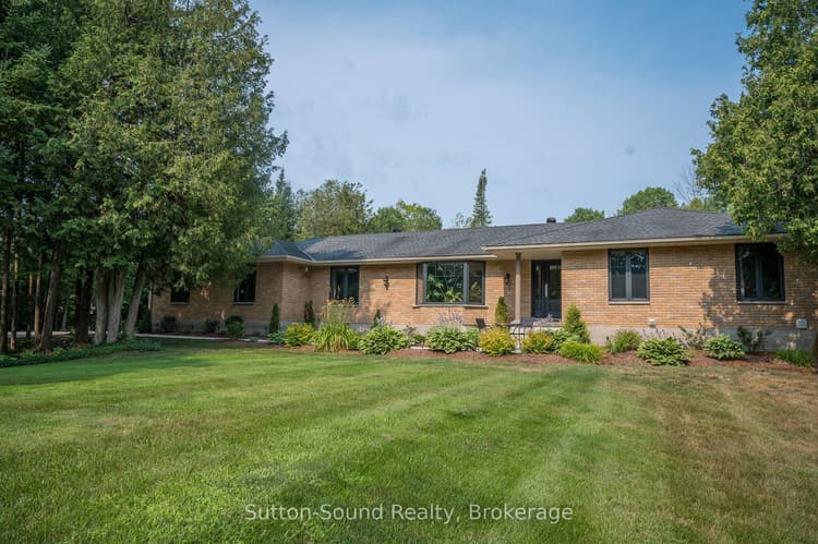 286 Balmy Beach Road