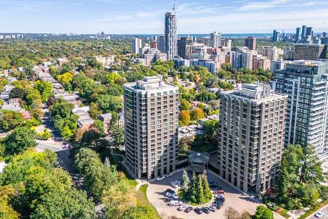 Condo Apartment at 625 Avenue Road 2003, Toronto, ON M4V 2K7, Toronto C02