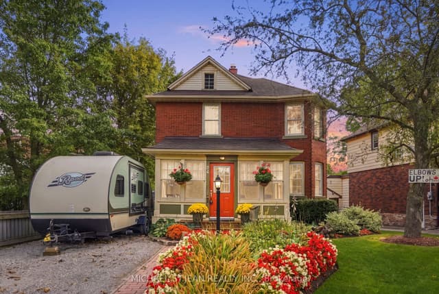 Detached at 94 River Road, Welland, ON L3B 2R9