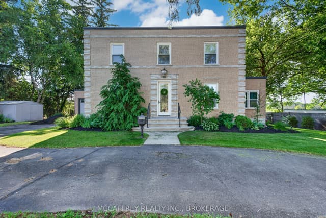 Detached at 442 DUNDAS Street W, Greater Napanee, ON K7R 2C1