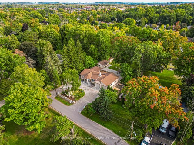 Detached at 215 Willow Drive, Georgina, ON L4P 2R9