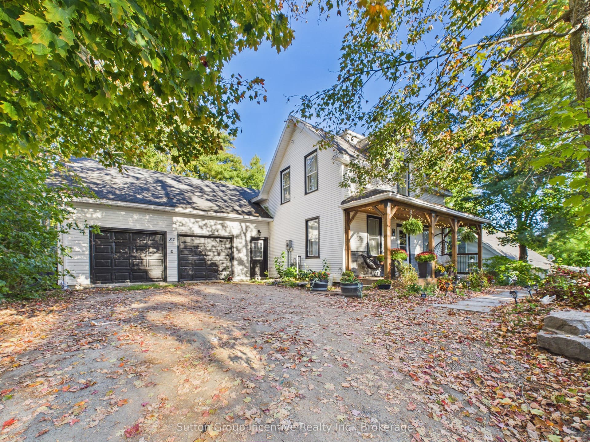 57 Woodward St