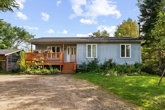 Detached at 484 WYLIE Road, Laurentian Hills, ON K0J 1P0