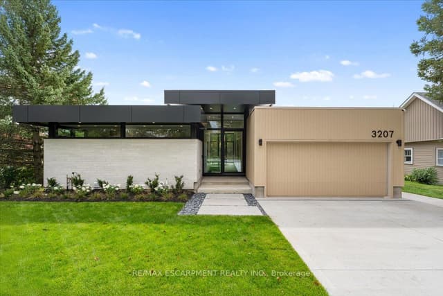 Detached at 3207 VIVIAN LINE 37, Stratford, ON N5A 5E2