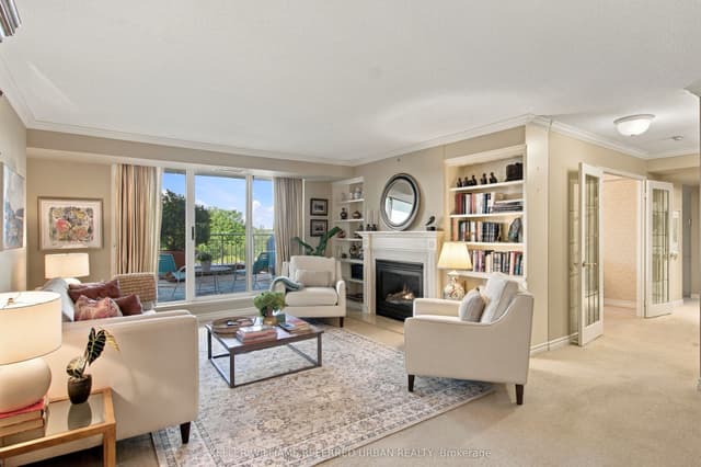 Condo Apartment at 18 Concorde Place 524, Toronto, ON M3C 3T9, Toronto C13
