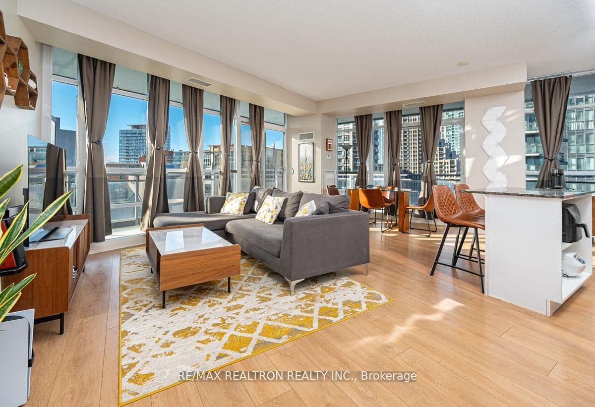 Suite 1008 · Floor 10, Unit 1008 · 15 Bruyeres Mews