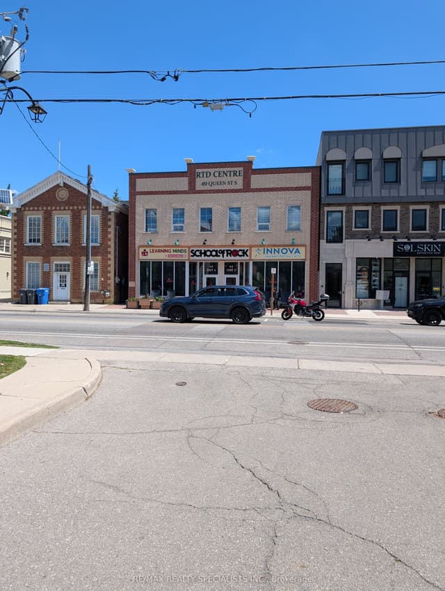 Office at 47 Queen Street S 11, Mississauga, ON L5M 1K5