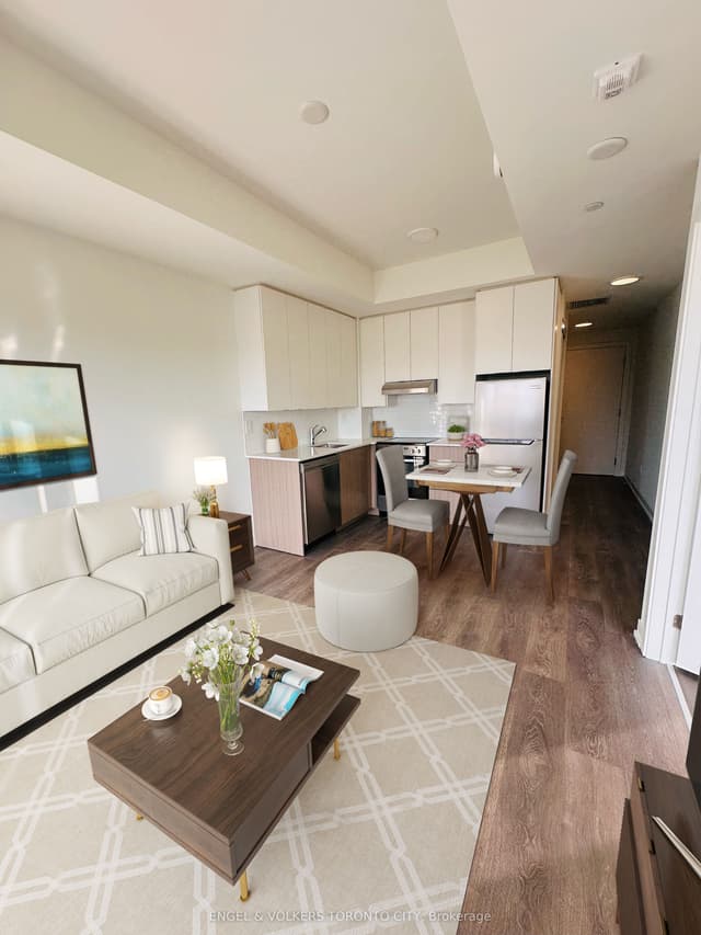 Condo Apartment at 165 Canon Jackson Drive 604, Toronto, ON M6M 0C4, Toronto W04