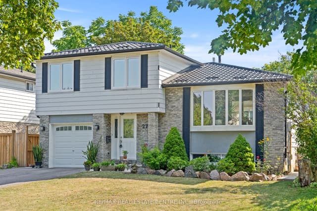 Detached at 27 Jefferson Road, Brampton, ON L6S 2G6