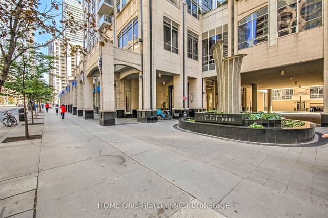 Condo Apartment at 761 Bay Street 2604, Toronto, ON M5G 2R2, Toronto C01
