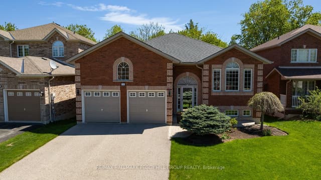 Detached at 61 Maclaren Avenue, Barrie, ON L4N 5T4
