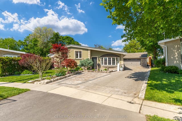 Detached at 26 Alston Court, Brampton, ON L6W 3B6