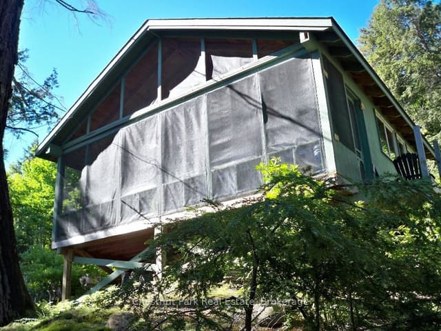 Detached at 50 Cache Lake APL1322, South Algonquin, ON P0A 1H0