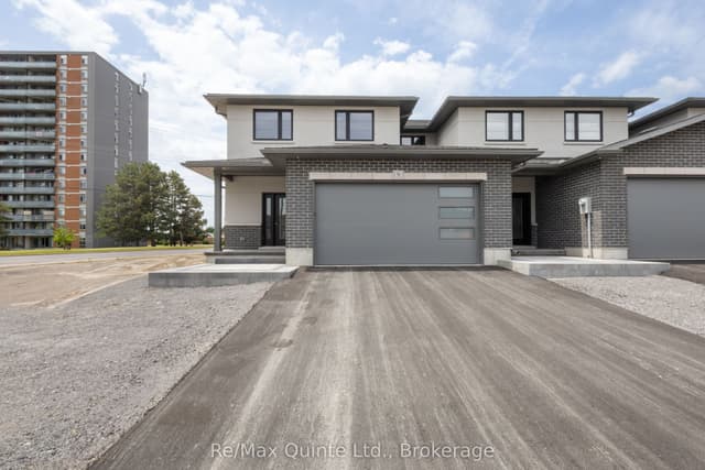 Att/Row/Townhouse at 8 Stinson Avenue, Belleville, ON K8P 5N9