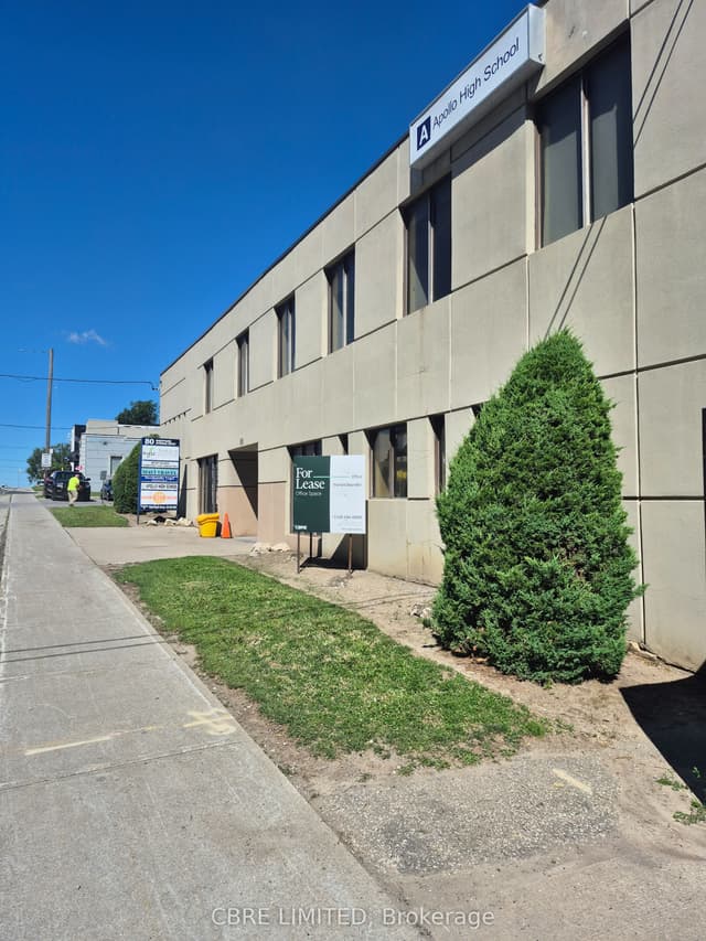 Office at 80 Sheppard Avenue W 101, Toronto, ON M2N 1M2, Toronto C07
