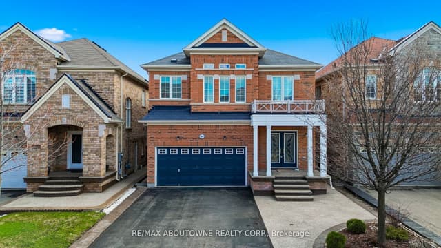 Detached at 884 Stoutt Crescent, Milton, ON L9T 7R1
