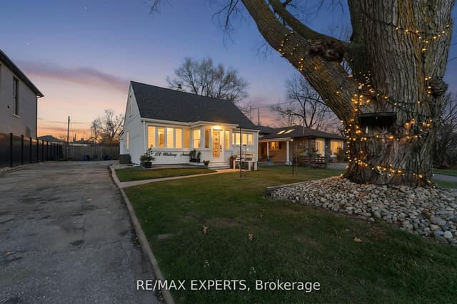 Detached at 100 Wallasey Avenue, Toronto, ON M9M 1E4, Toronto W05