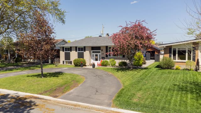 Detached at 420 Beach Avenue, Cornwall, ON K6H 5P1