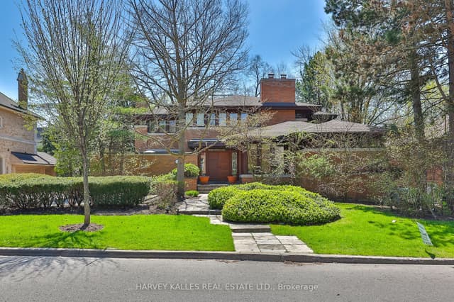 Detached at 223 Hillhurst Boulevard, Toronto, ON M5N 1P3, Toronto C04
